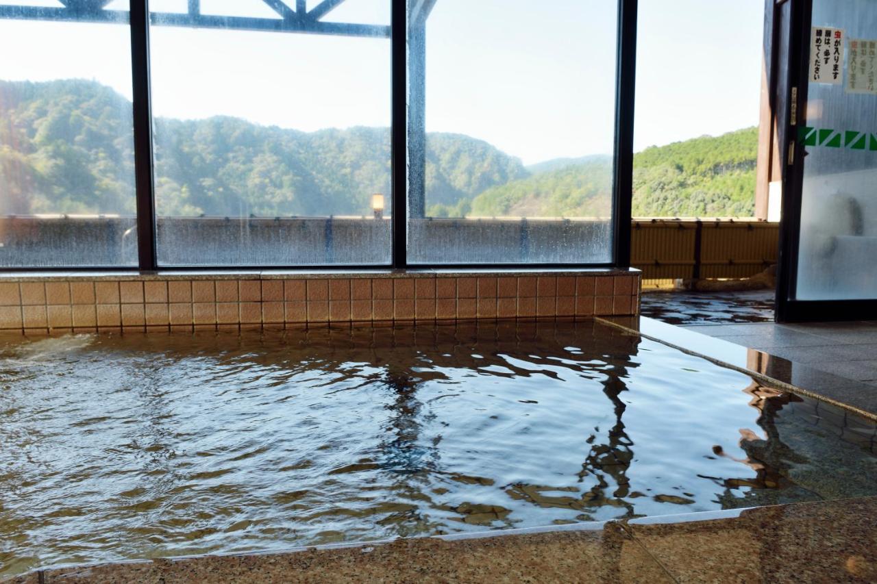 Iruka Onsen Hotel Seiryuusou Кумано Екстериор снимка